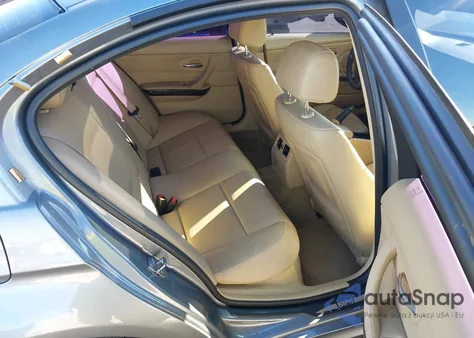 2011 BMW 328I z USA, uszkodzony, nr VIN WBAPH5C5XBA443102